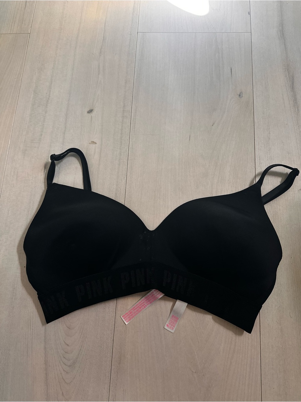 PINK Victoria's Secret Black Wireless Seamless Bra Size 34C